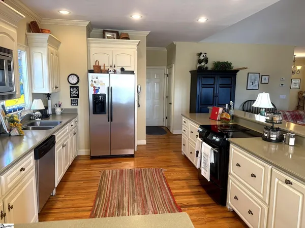 $384,540 | 6 Hidden Springs Lane, Taylors, SC 29687