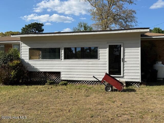 11560 Purcell Road Laurinburg, NC 28352 - Photo 6 of 17 Enclosed Porch
