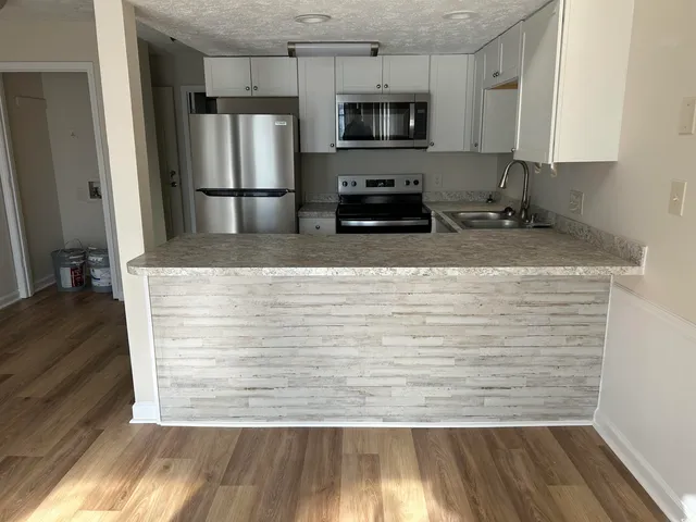 $1,300 | 800 Deer Creek Road, Unit G, Surfside Beach, SC 29575