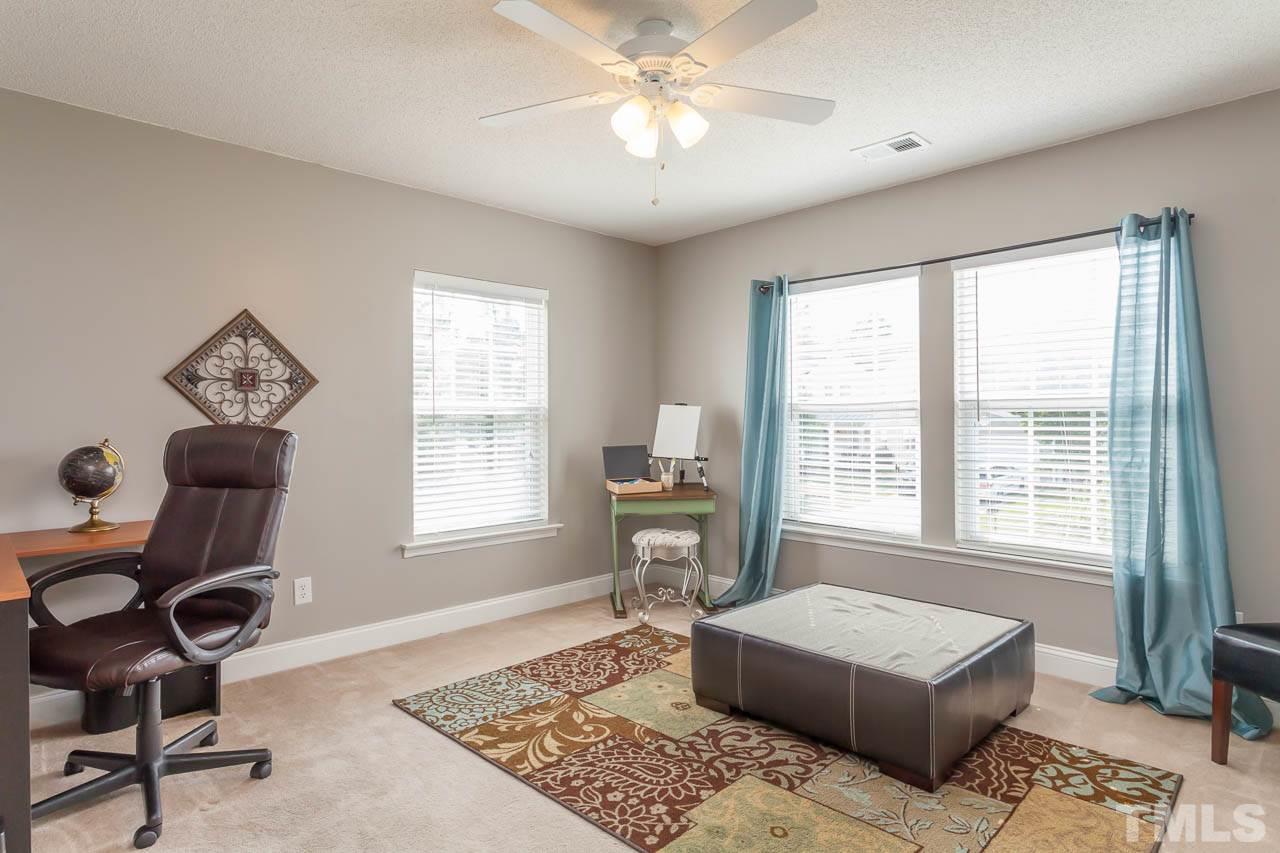 8814 Elizabeth Bennett Place Raleigh, NC 27616 - Photo 16 of 25 Gallery Image 16