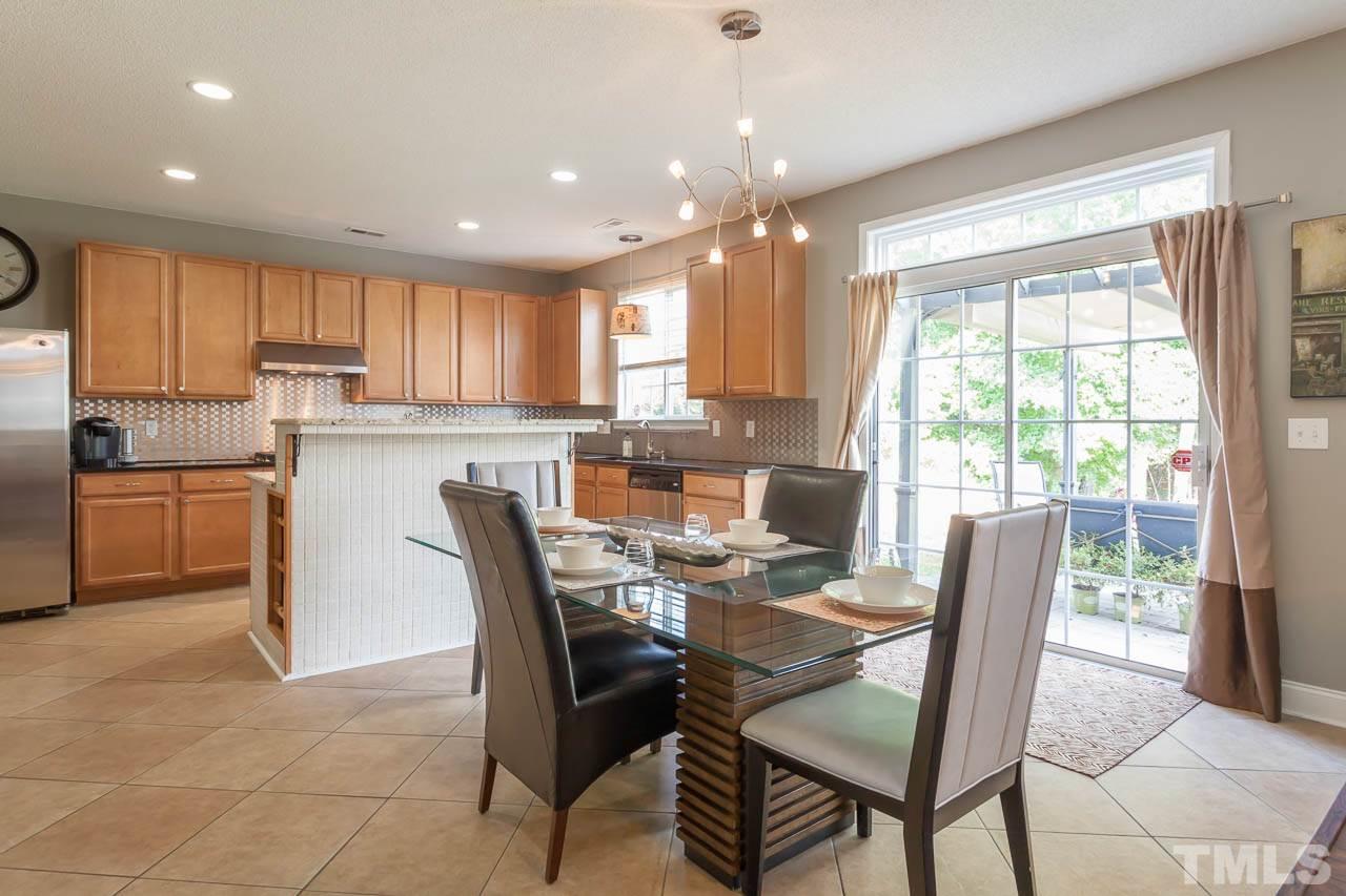 8814 Elizabeth Bennett Place Raleigh, NC 27616 - Photo 10 of 25 Gallery Image 10