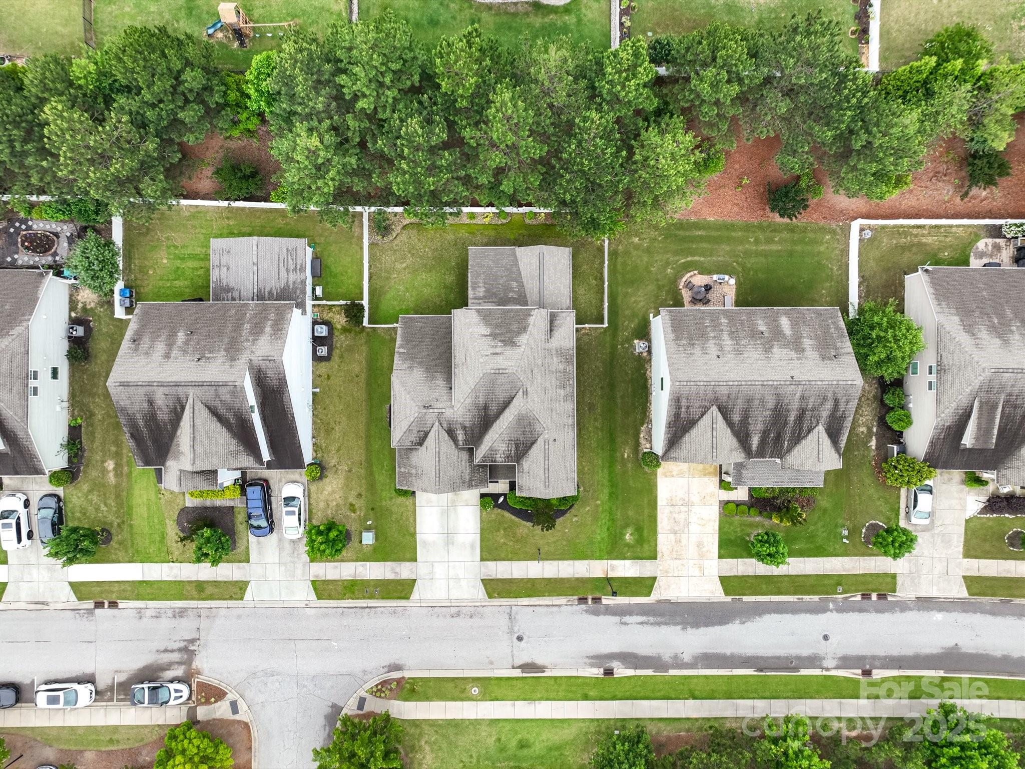 1033 Crawford Drive Lancaster, SC 29720 - Photo 47 of 48 an aerial view of multiple houses with yard