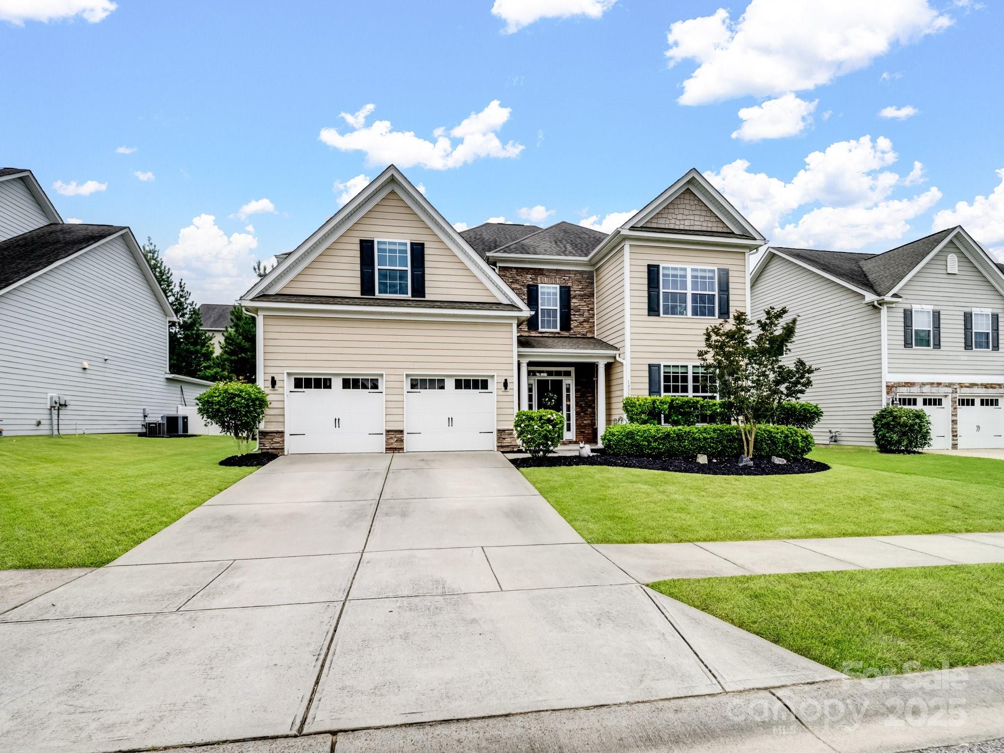 1033 Crawford Drive Lancaster, SC 29720 - Photo 5 of 48 a view of house and garden with large trees