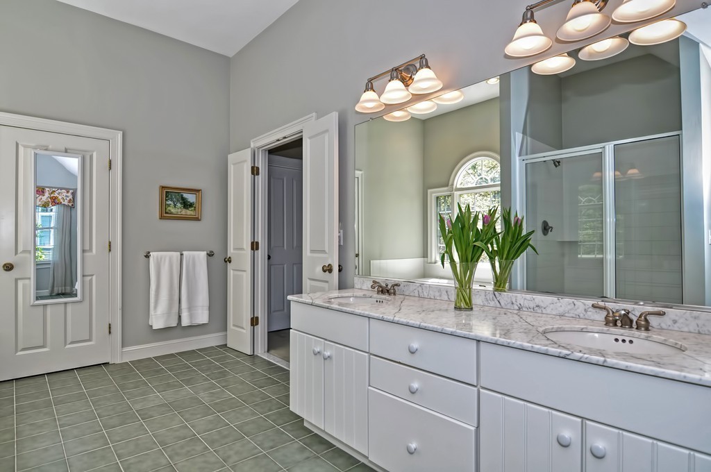 28 Eastmount Road Medfield, MA 02052 - Photo 20 of 29 Gallery Image 20