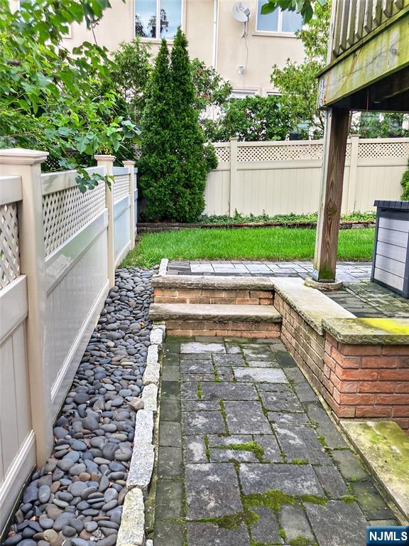365 Tom Hunter Road Fort Lee, NJ 07024 - Photo 30 of 31 Gallery Image 30