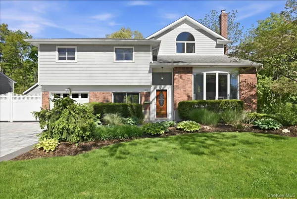 $1,250,000 | 1811 Wilson Avenue, Merrick, NY 11566