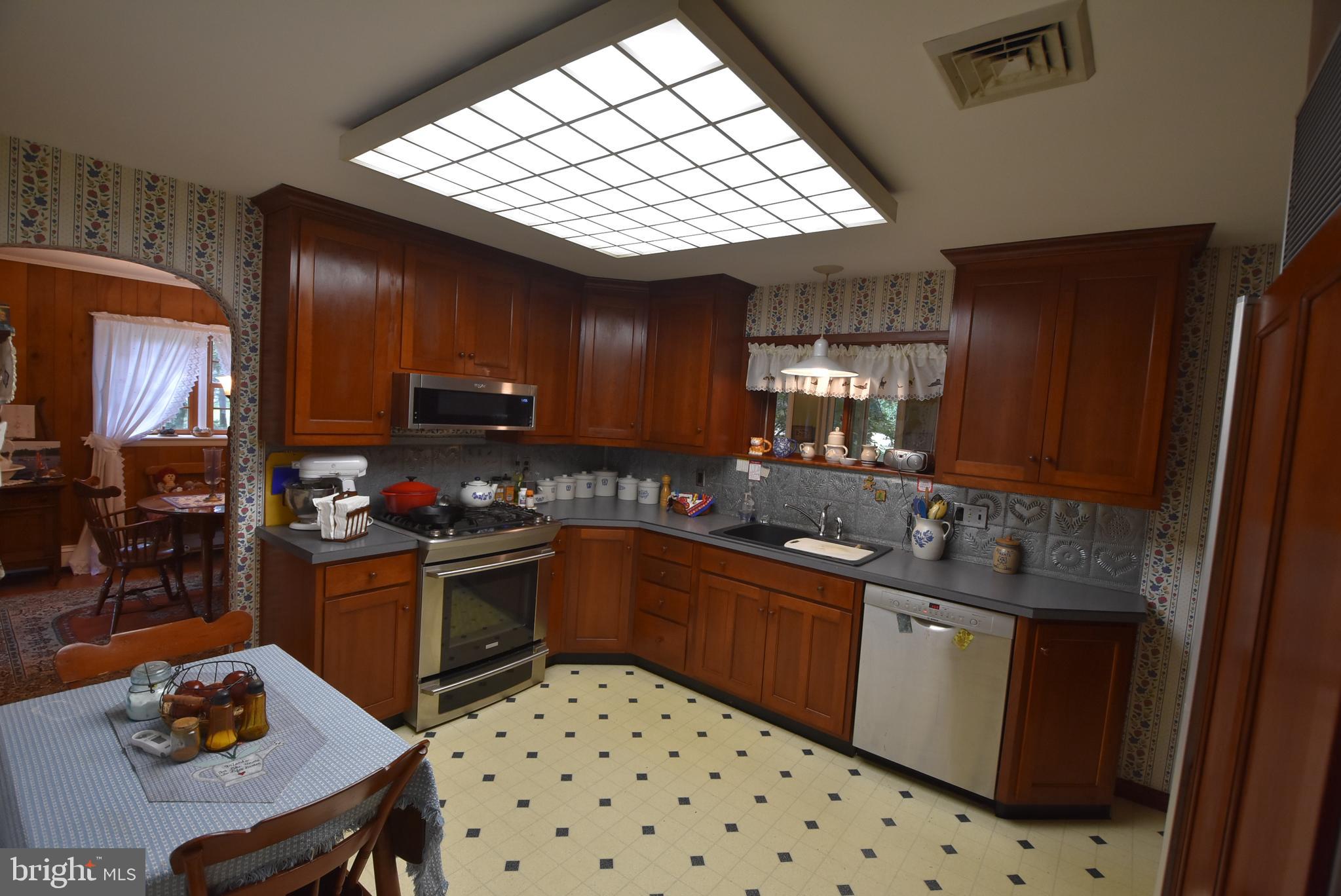 1320 Old Plains Road Pennsburg, PA 18073 - Photo 24 of 52 Gallery Image 24