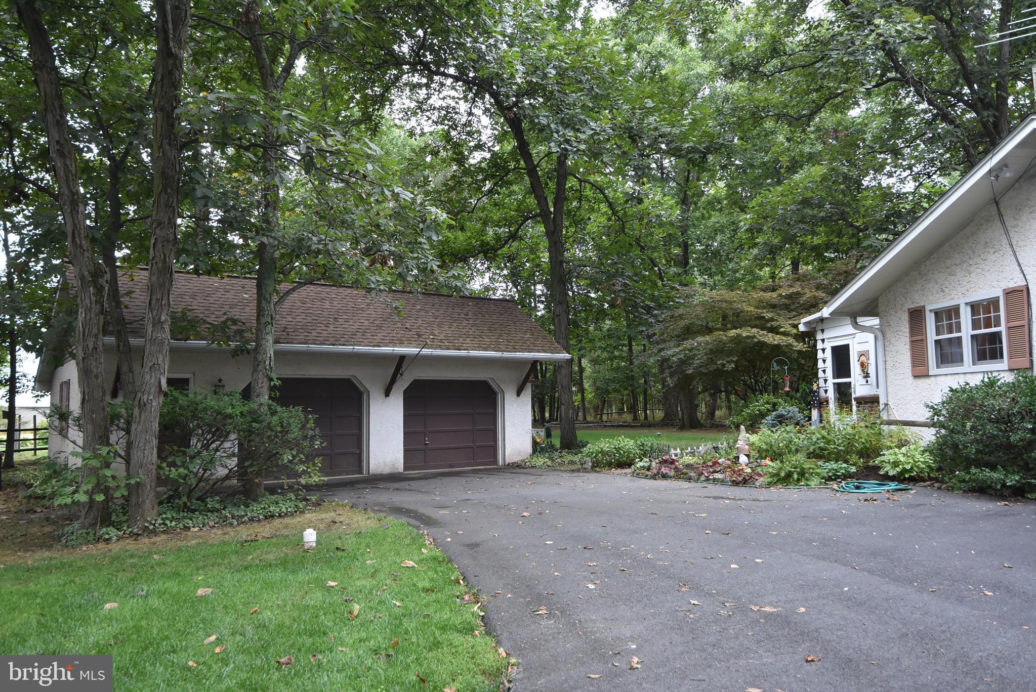 1320 Old Plains Road Pennsburg, PA 18073 - Photo 3 of 52 Gallery Image 3