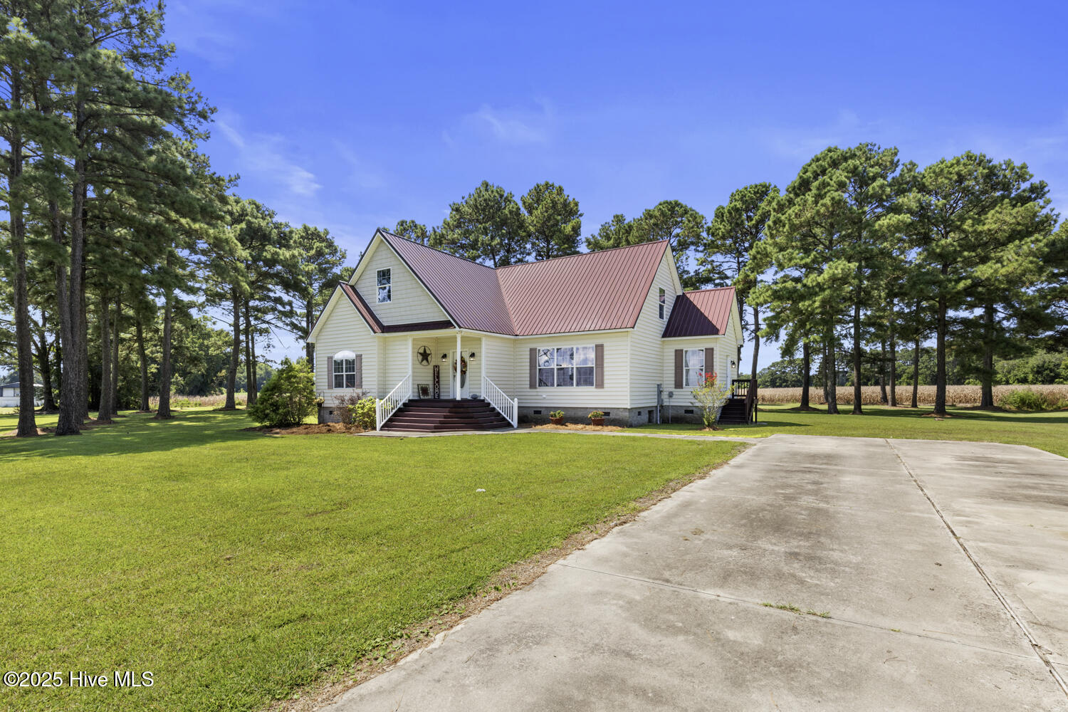 1560 Fountaintown Road Chinquapin, NC 28521 - Photo 4 of 50 fountain-4