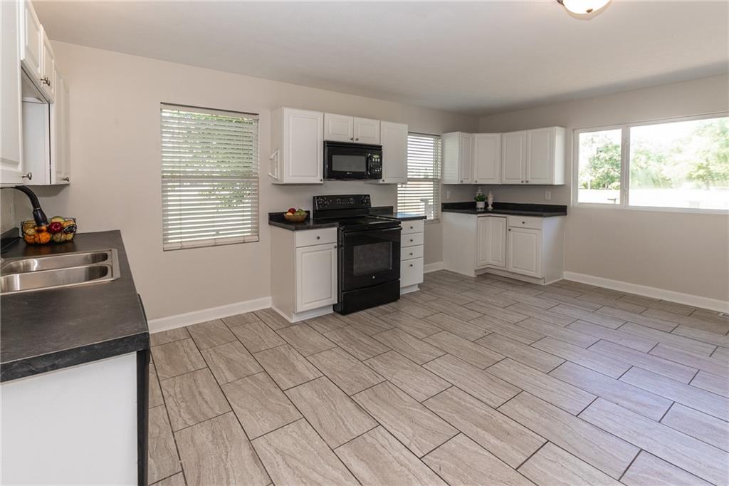 2720 South Hunter Road Indianapolis, IN 46203 - Photo 12 of 28 Gallery Image 12