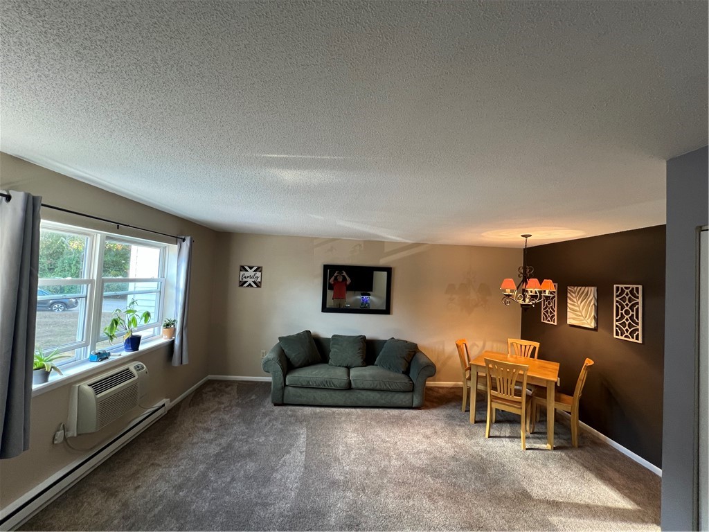 21 Apache Drive, Unit H Westerly, RI 02891 - Photo 4 of 20 Living Room