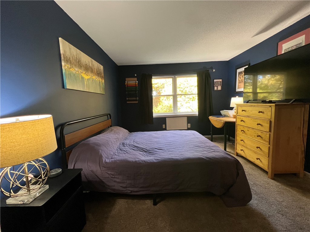 21 Apache Drive, Unit H Westerly, RI 02891 - Photo 10 of 20 Primary Bedroom