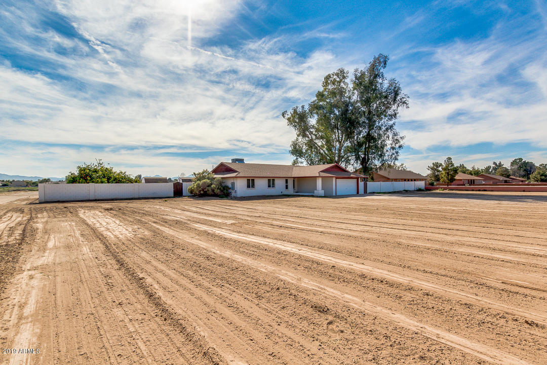 19437 East Ocotillo Road Queen Creek, AZ 85142 - Photo 3 of 49 02-Ocotillo