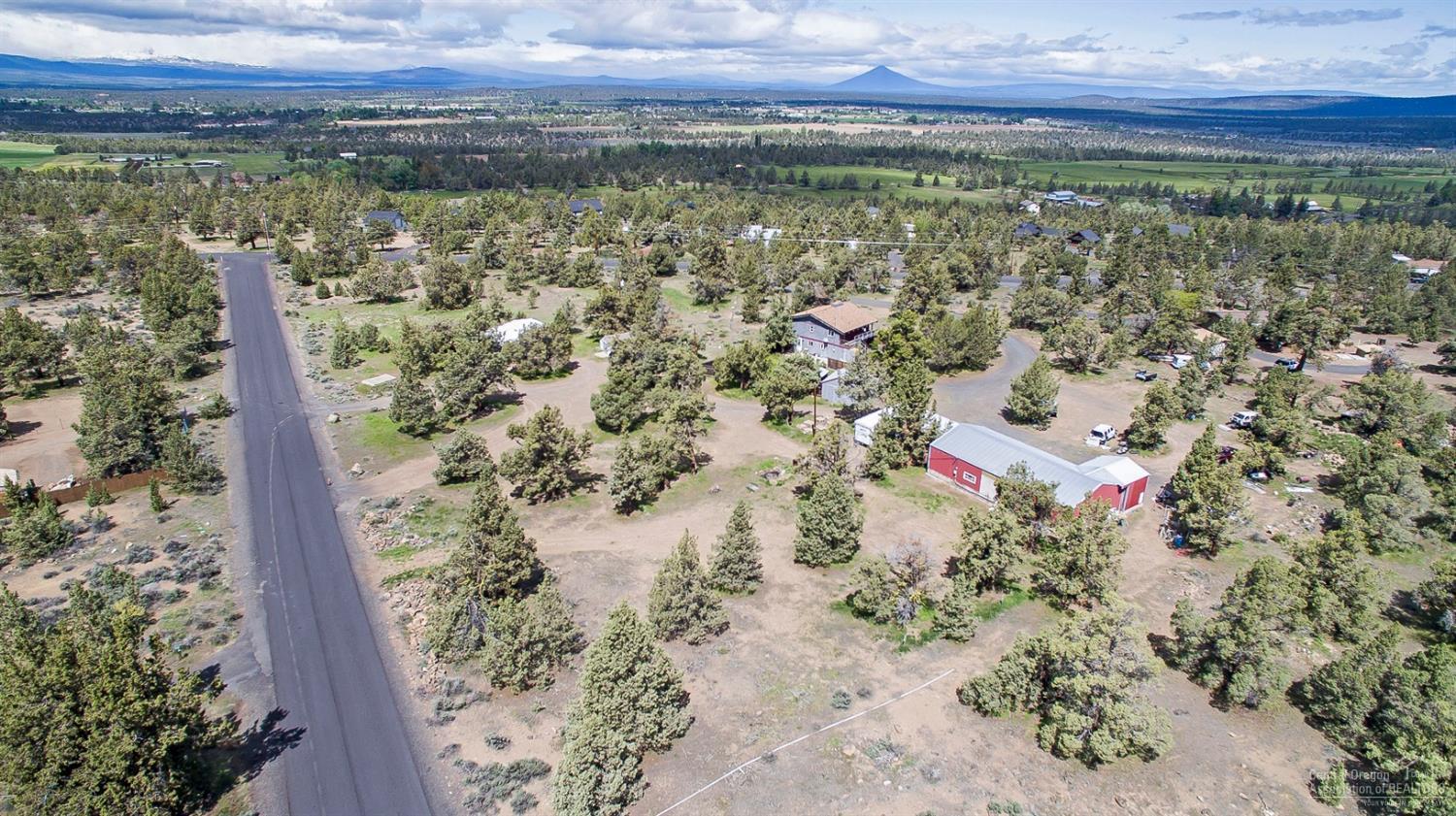 20856 Southwest Gift Road Bend, OR 97703 - Photo 3 of 25 Additional Photo
