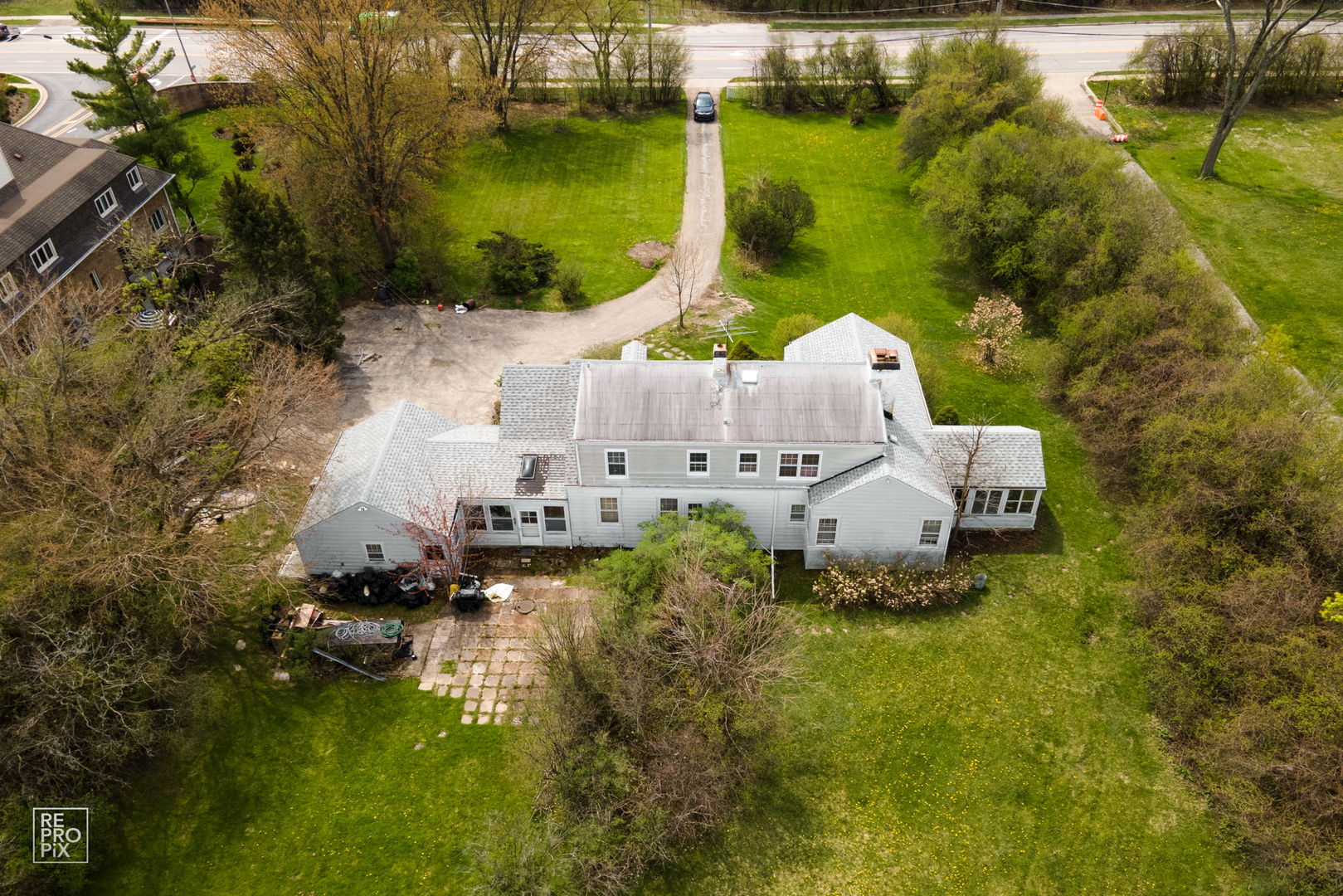 820 Dundee Road Northbrook, IL 60062 - Photo 12 of 12 a view of a lake with house