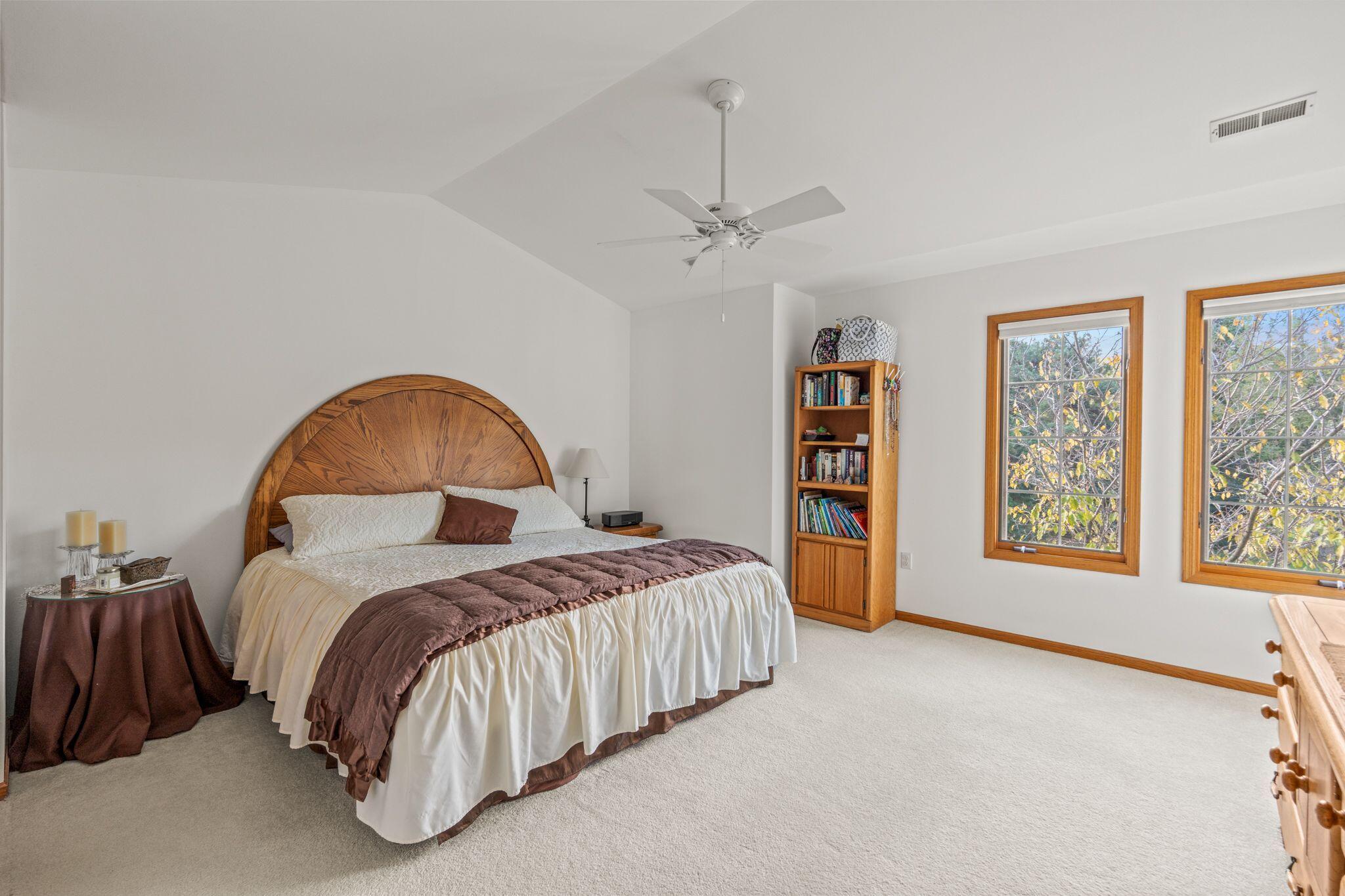 2215 Circle Ridge, Unit D Delafield, WI 53018 - Photo 17 of 26 Master Bedroom