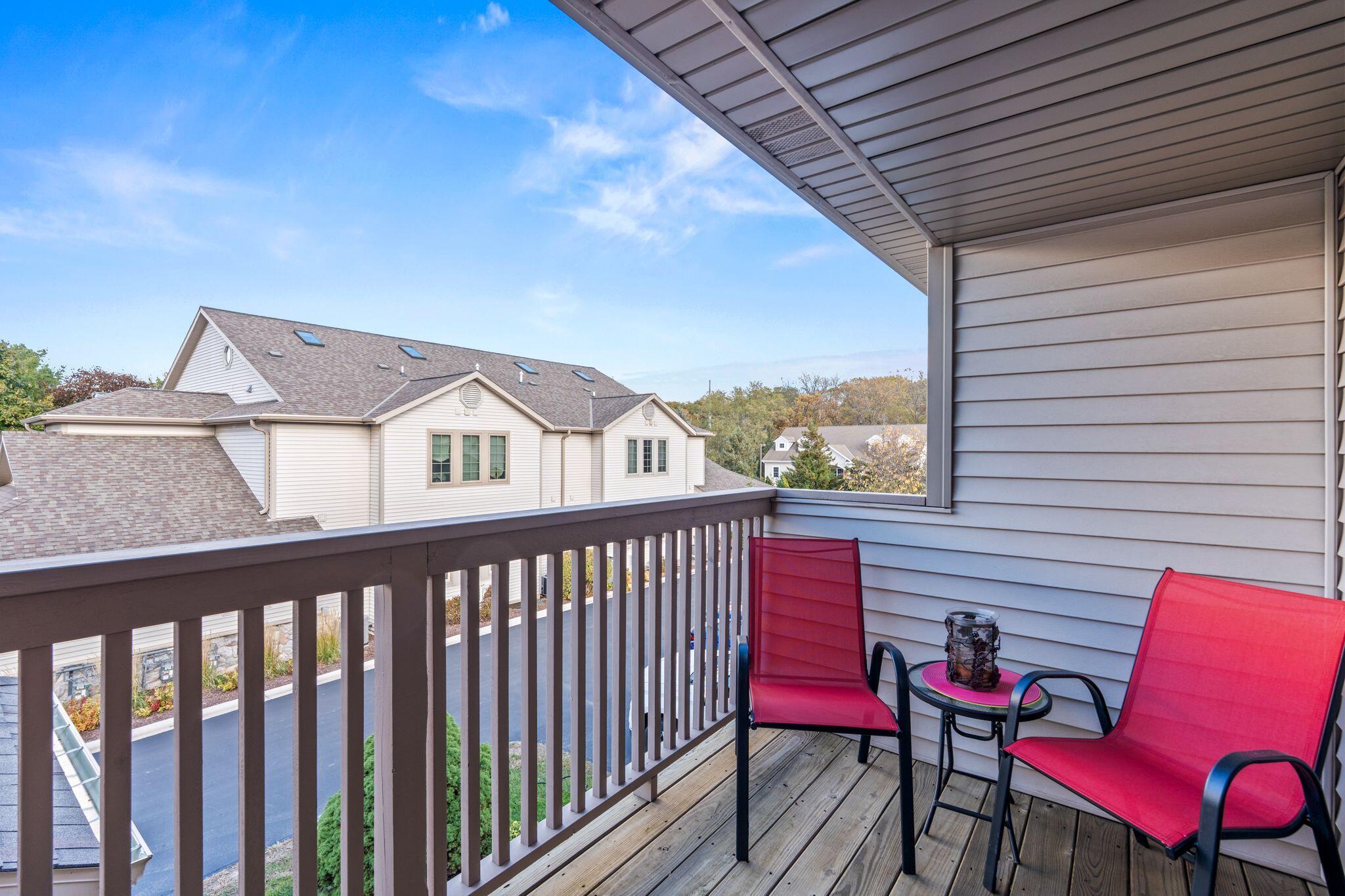 2215 Circle Ridge, Unit D Delafield, WI 53018 - Photo 25 of 26 Private Balcony