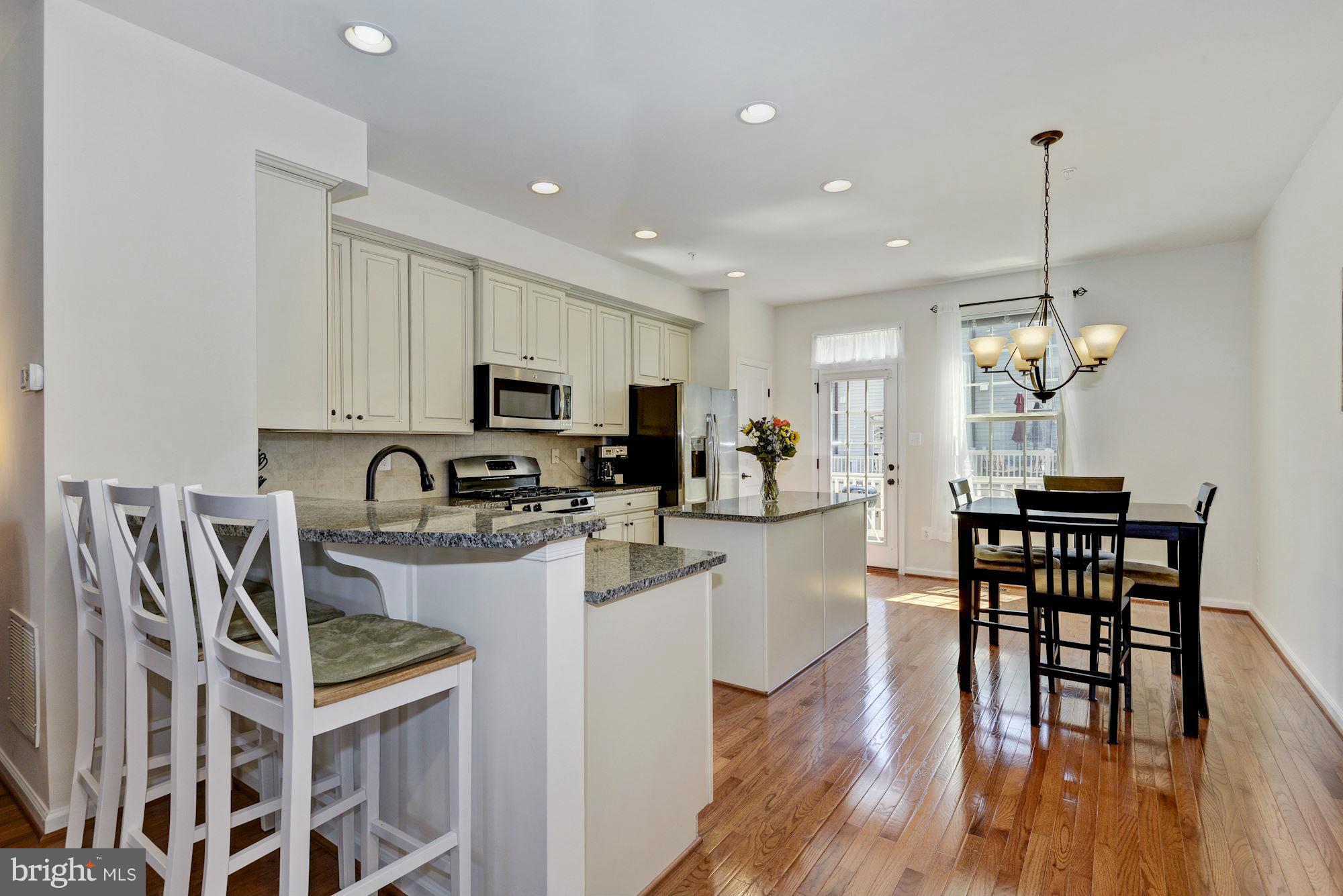 7307 Old Calvary Road Hanover, MD 21076 - Photo 5 of 21 Eat-In Kitchen