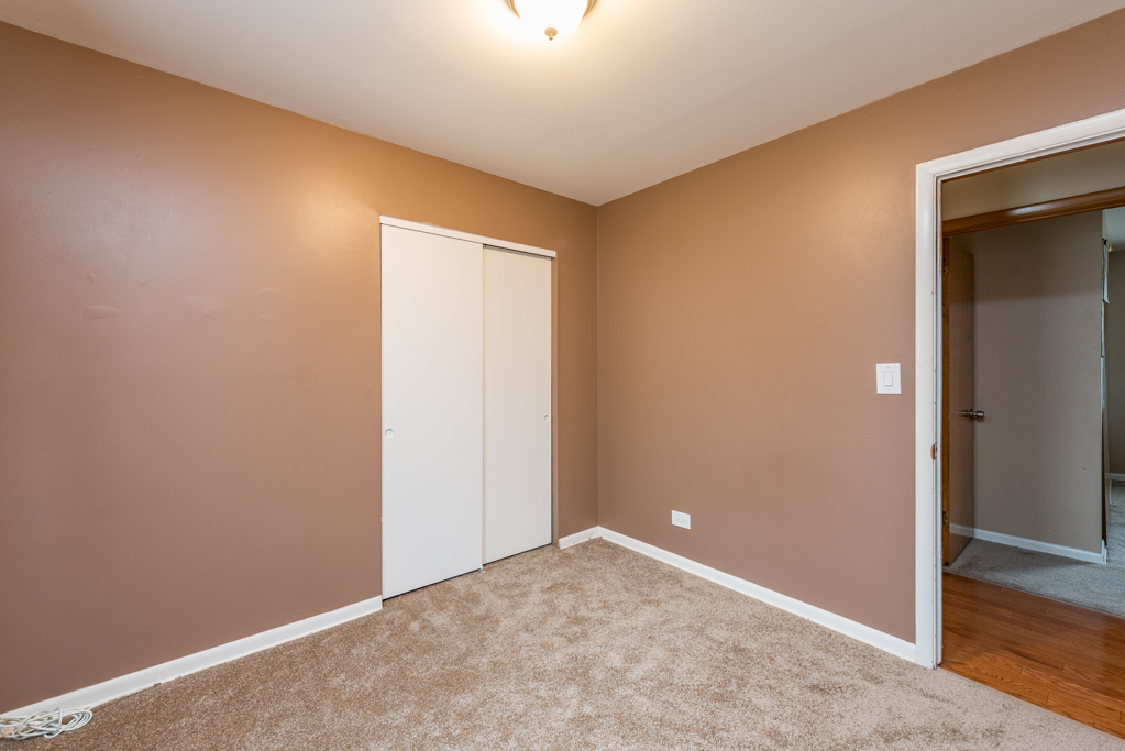 2629 West Cheyenne Road Waukegan, IL 60087 - Photo 16 of 34 Gallery Image 16