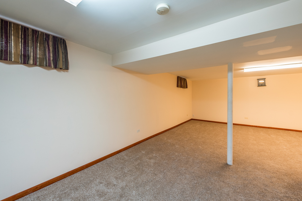 2629 West Cheyenne Road Waukegan, IL 60087 - Photo 17 of 34 Gallery Image 17