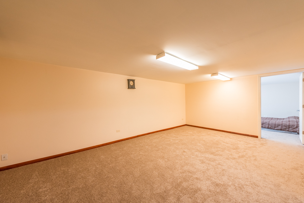 2629 West Cheyenne Road Waukegan, IL 60087 - Photo 18 of 34 Gallery Image 18