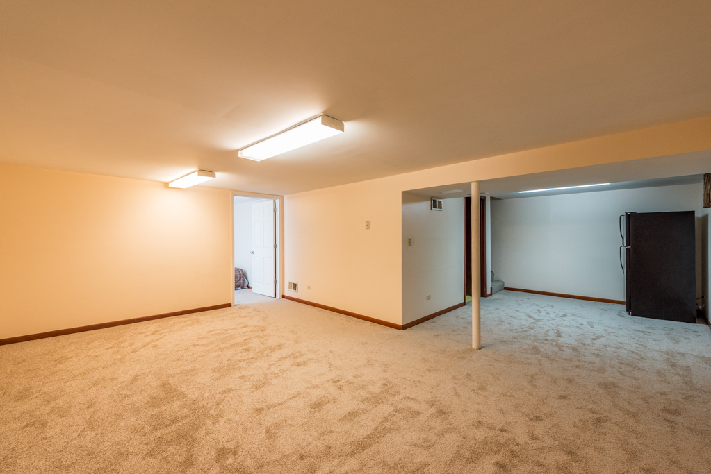 2629 West Cheyenne Road Waukegan, IL 60087 - Photo 19 of 34 Gallery Image 19
