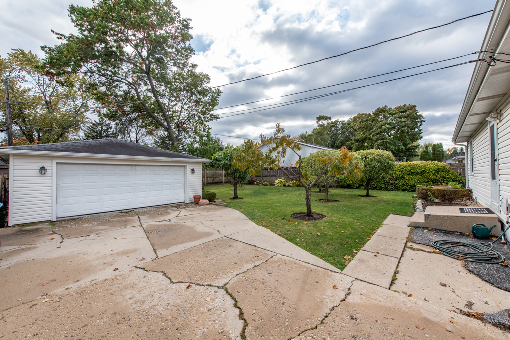 2629 West Cheyenne Road Waukegan, IL 60087 - Photo 29 of 34 Gallery Image 29