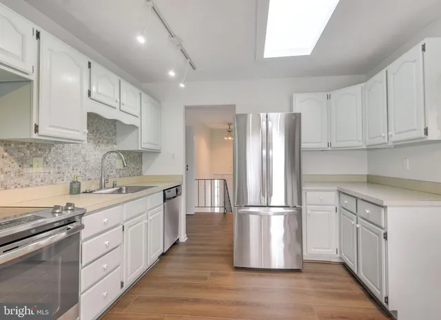 $3,500 | 852 Birchwood Court, Arnold, MD 21012