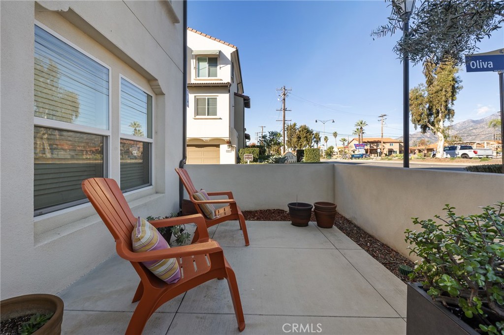 1200 Oliva Court Duarte, CA 91010 - Photo 29 of 40 a balcony with table and chairs