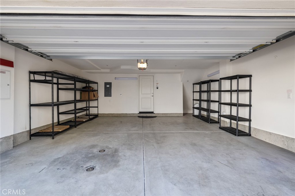 1200 Oliva Court Duarte, CA 91010 - Photo 30 of 40 a view of a garage