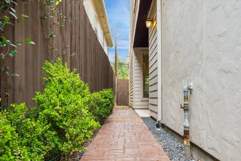 $859,000 | 6526 Pickens Street, Houston, TX 77007