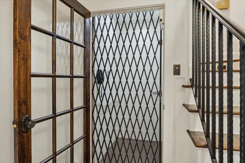 $859,000 | 6526 Pickens Street, Houston, TX 77007