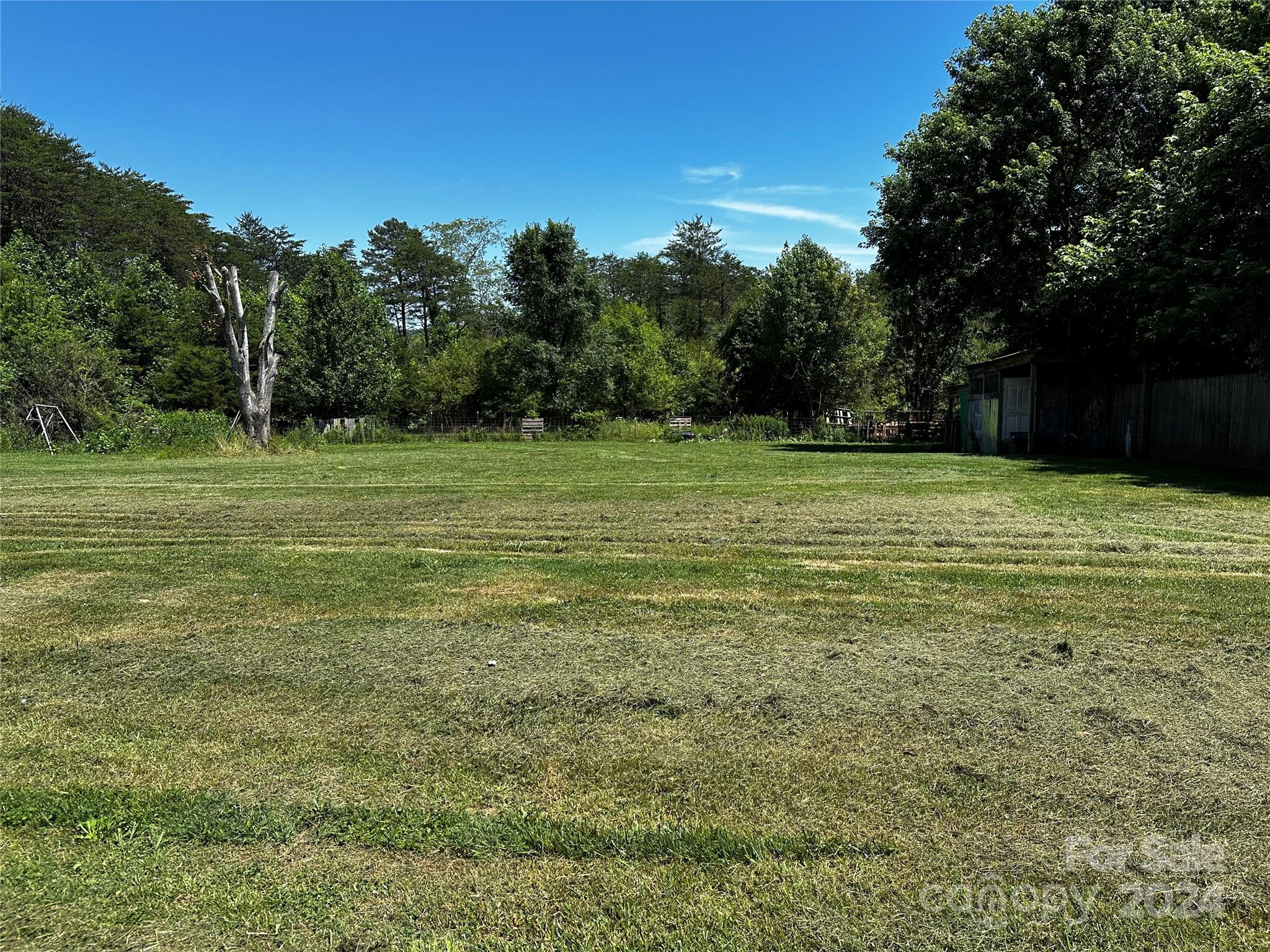 2984 Piney Road Morganton, NC 28655 - Photo 3 of 14 Gallery Image 3