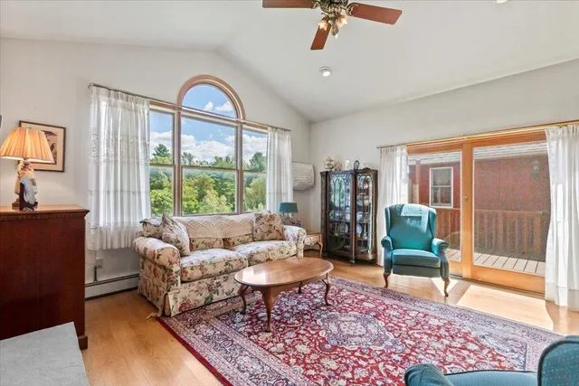 $995,000 | 1594 Vermont Rte 7a, Shaftsbury, VT 05262