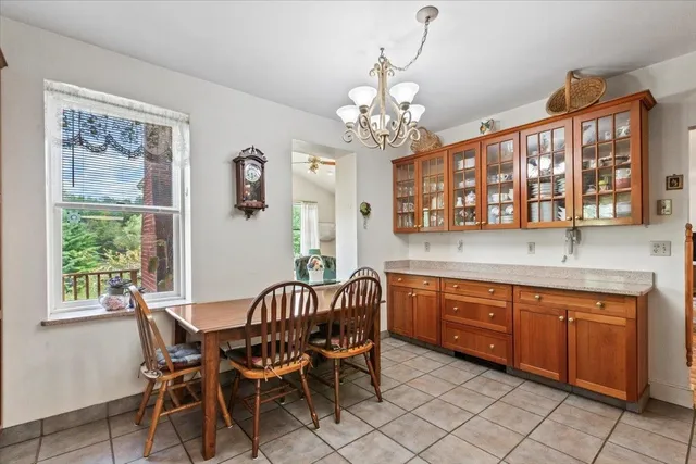 $995,000 | 1594 Vermont Rte 7a, Shaftsbury, VT 05262