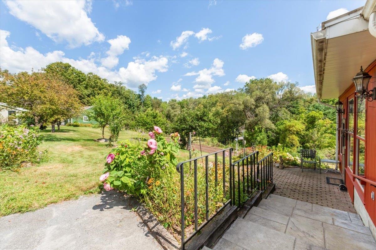 1594 Vermont Rte 7a Shaftsbury, VT 05262 - Photo 29 of 37