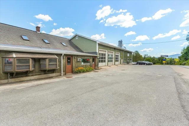 $995,000 | 1594 Vermont Rte 7a, Shaftsbury, VT 05262