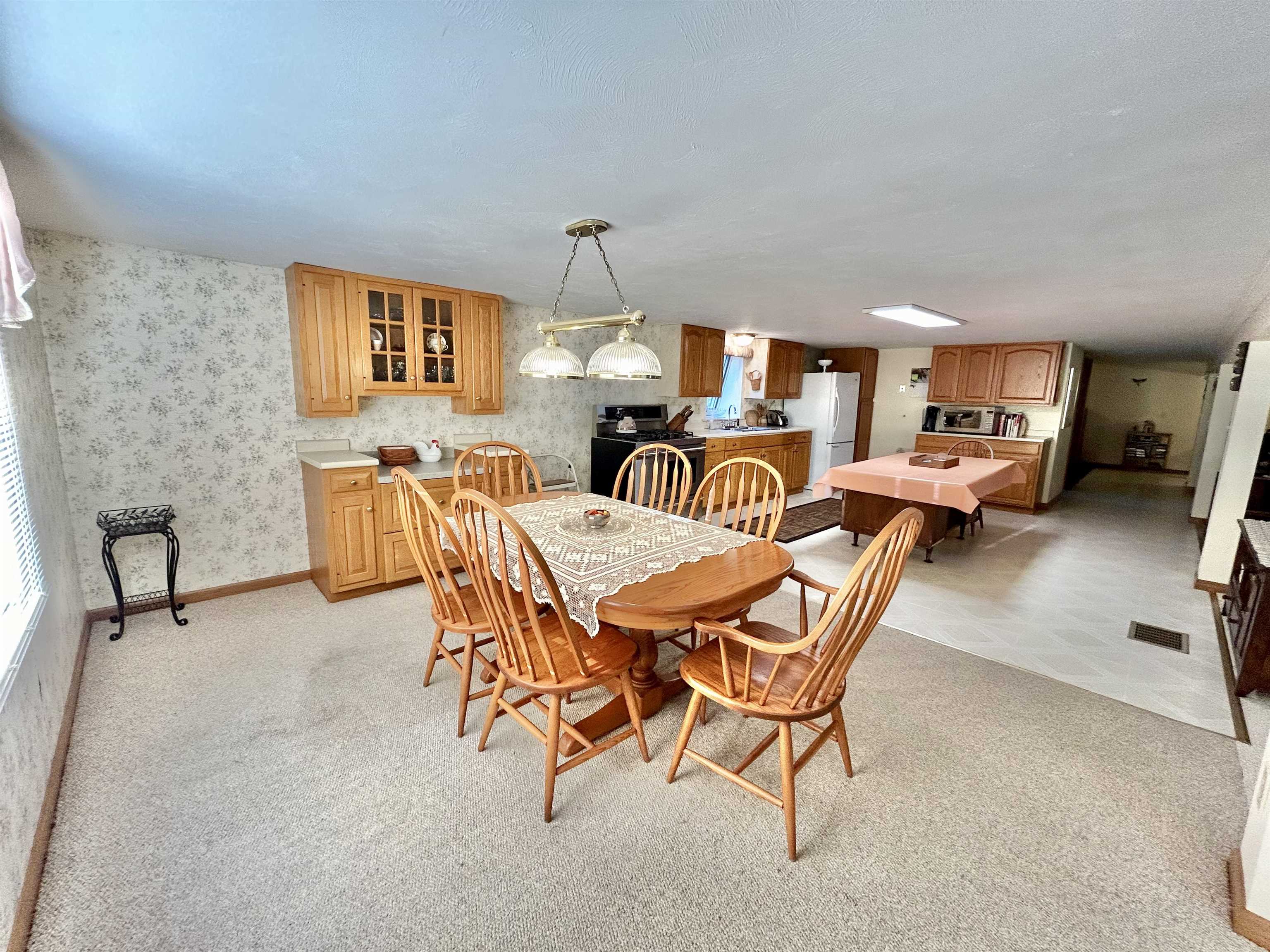 87 Robinson Road Hudson, NH 03051 - Photo 30 of 35 Gallery Image 30