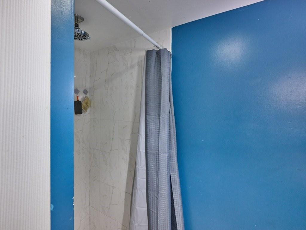 3253 Riverside Drive, Unit D301 Coral Springs, FL 33065 - Photo 16 of 29 a view of a hallway