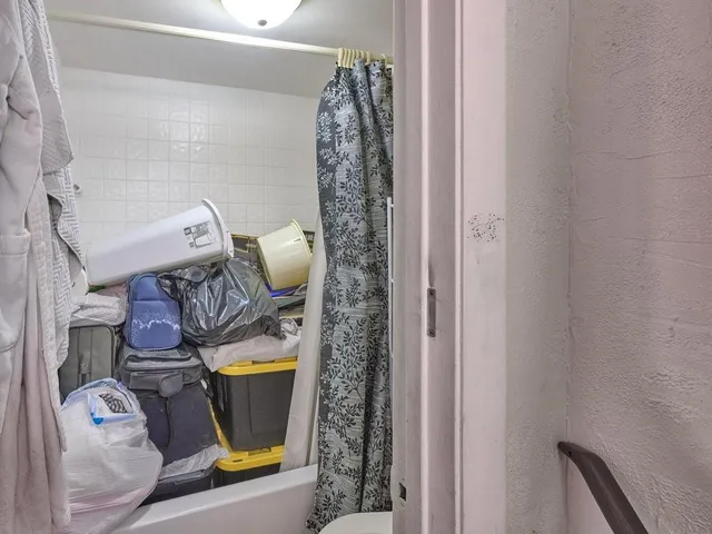 $149,000 | 3253 Riverside Drive, Unit D301, Coral Springs, FL 33065