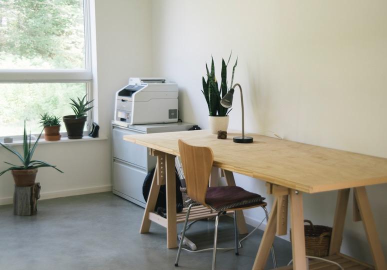 111 McFarland Shore Road New Harbor, ME 04554 - Photo 11 of 16 Office/Common Room