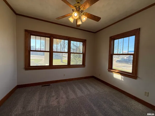 $199,000 | 4236 North Prospect Road, Peoria, IL 61603