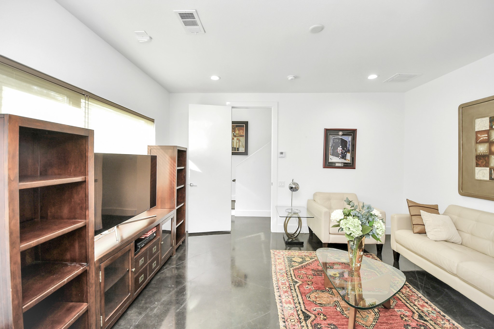 4722 Austin Street Houston, TX 77004 - Photo 7 of 48 Home office? 3rd bedroom? Guest room? You decide!