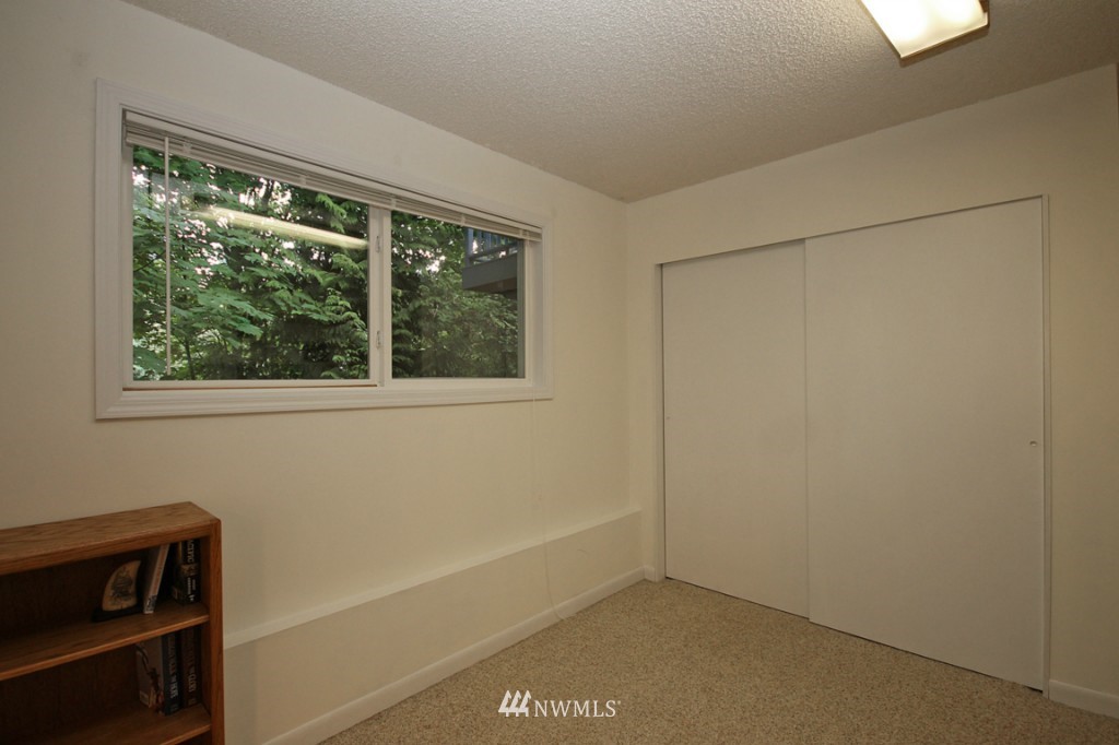 10622 Northeast 147th Street Bothell, WA 98011 - Photo 19 of 22 Gallery Image 19