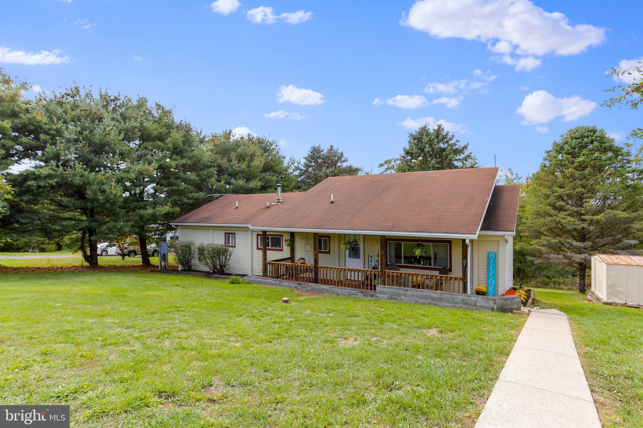 14416 White Oak Ridge Hancock, MD 21750 - Photo 4 of 29 Gallery Image 4
