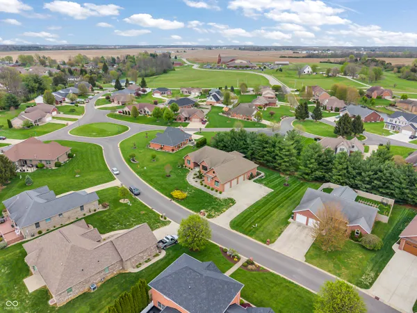 $699,900 | 1522 South Millcreek Road, Greensburg, IN 47240