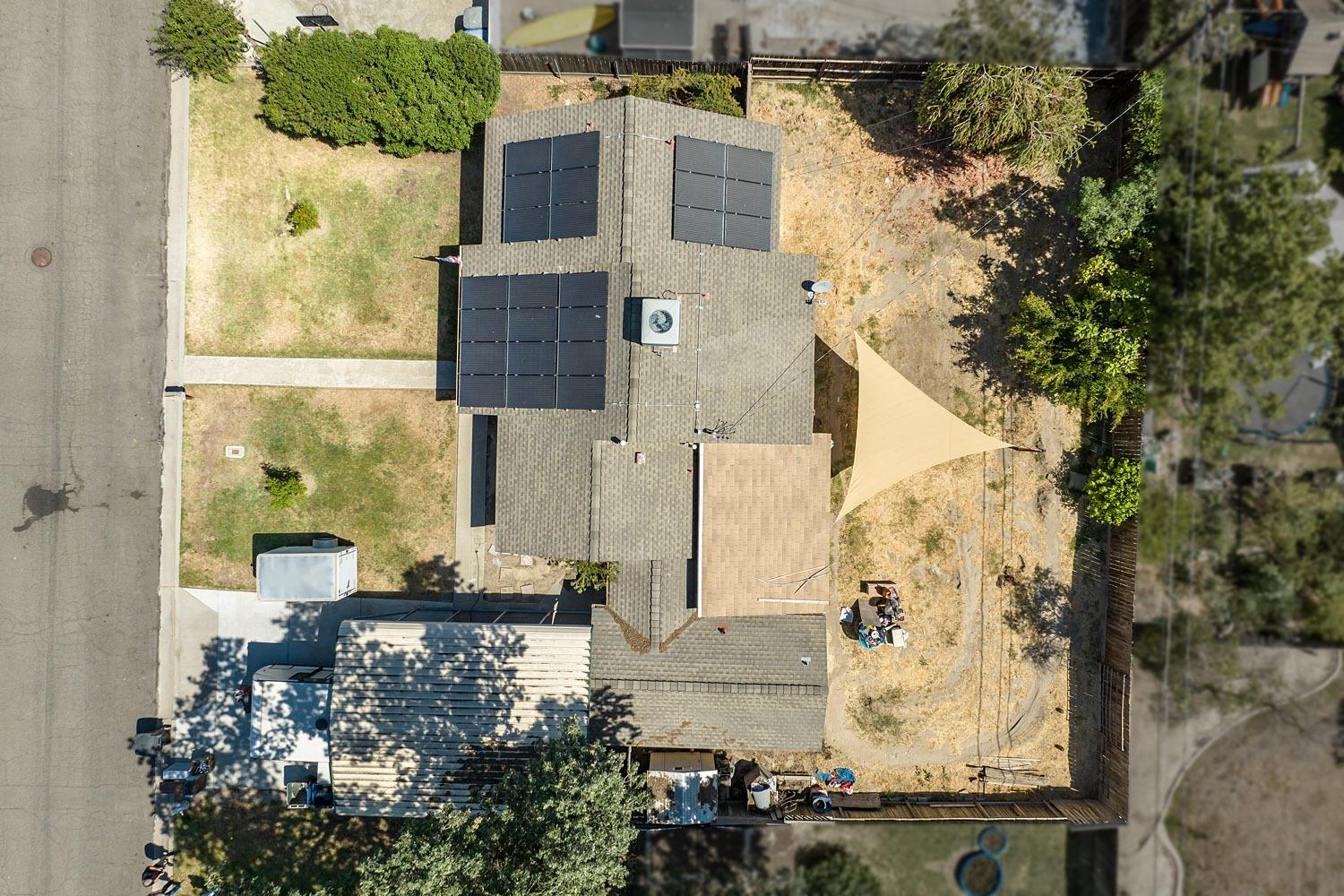 1841 Easy Street Hanford, CA 93230 - Photo 15 of 16 an aerial view of residential houses with outdoor space