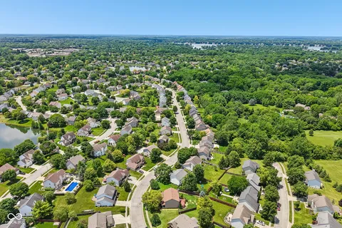 $379,900 | 12552 Geist Cove Drive, Indianapolis, IN 46236