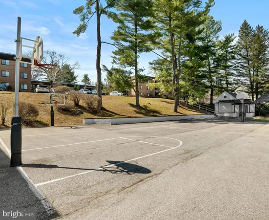 $2,050 | 1640 Oakwood Drive, Unit W114, Narberth, PA 19072