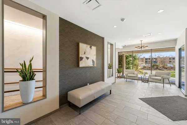 $2,050 | 1640 Oakwood Drive, Unit W114, Narberth, PA 19072